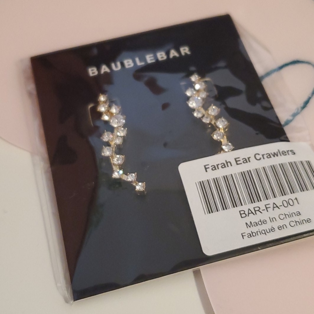FARAH EAR CRAWLERS